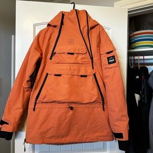 Dopesnow Akin Snowboard Jacket, Women’s size Medium.